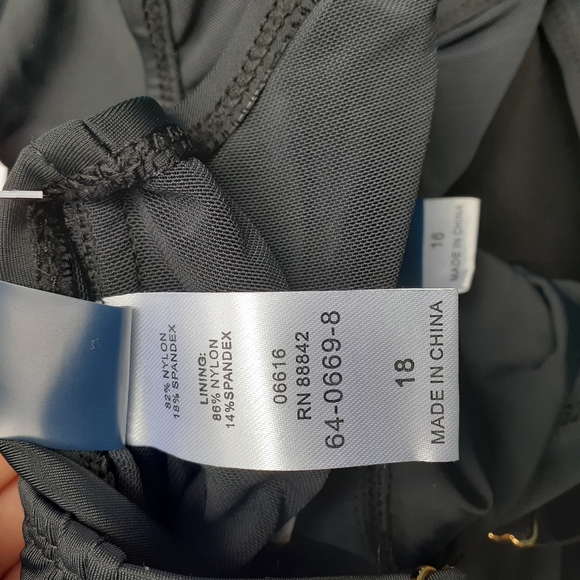 RELISTED - Picture 10 of 14